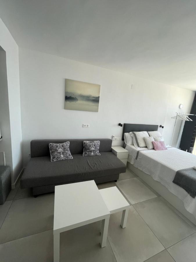 Ferienwohnung Apartamento Con Vistas Al Mar A Metros De La Playa Carihuela Soleil Torremolinos Exterior foto